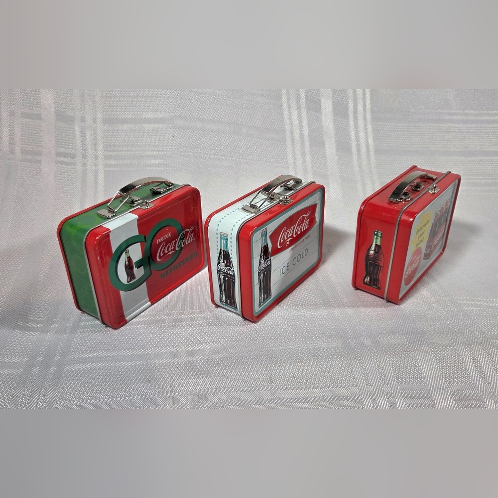 Coca-Cola Red Mini Lunch Tins - Picture 2 of 9
